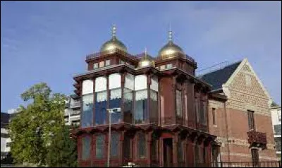 Pour quelle occasion le pavillon des Indes a-t-il été construit ?