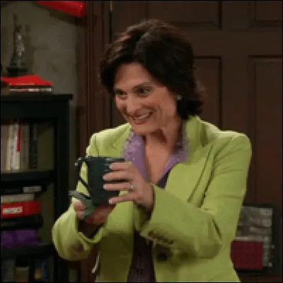 Comment se prénomme la mère de Ted ?