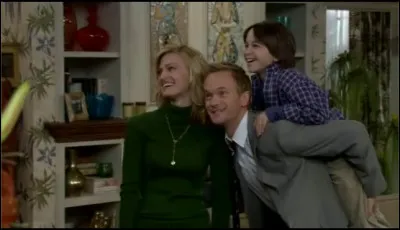 Comment se prénomme le faux fils de Barney ?