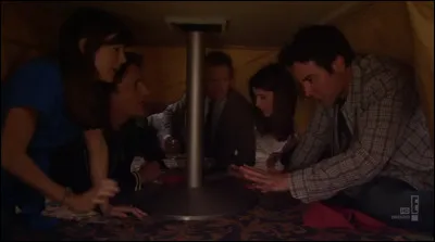 Lorsque les amis ont une discussion sur la personne qu'ils n'aimeraient pas recroiser, comment s'appelle celui que Lily ne voudrait revoir pour rien au monde ?