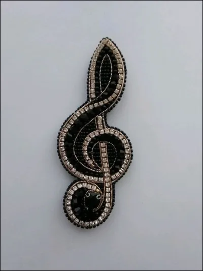 Comme : qui interprète la chanson "Comme toi" ?