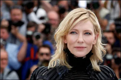 Quel est son nom complet ?