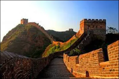 En quelle année la Grande Muraille de Chine est-elle rentrée au patrimoine mondial de l'UNESCO ?