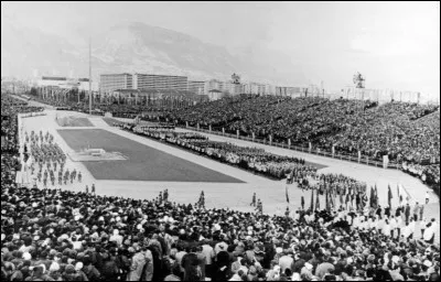 Grenoble a été la deuxième ville française à accueillir les jeux d'hiver : c'était en ...
