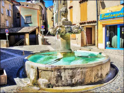 Aspres-sur-Buech : on traverse ce village quand on prend la route des Alpes, entre Lus-La-Croix-Haute et Sisteron. Dans quel département se situe-t-il ?
