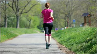 Langue française : Complétez la phrase suivante : "Elle va courir tous les ...".