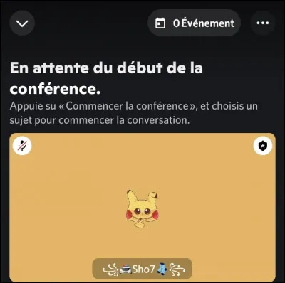 L'utilisateur est dans l'audience d'un salon de conférence et n'est pas autorisé à parler.