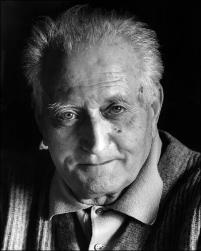 G. Qui est l'auteur du livre "Le Hussard sur le toit" ?