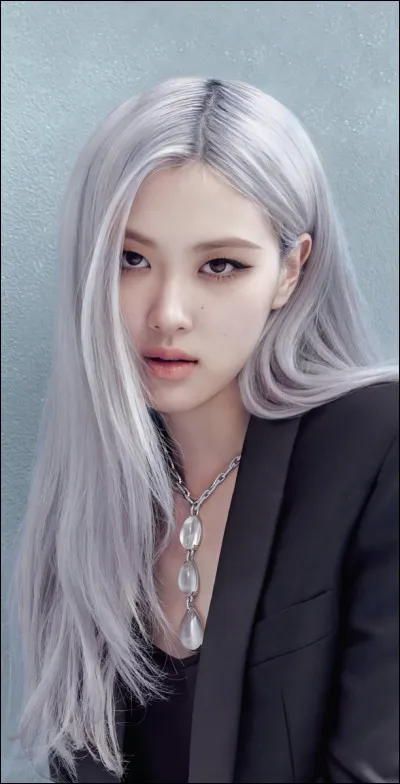 De quelle nationalité Rosé est-elle ?