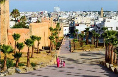 Dans quel pays Rabat n'est pas une ville existante ?