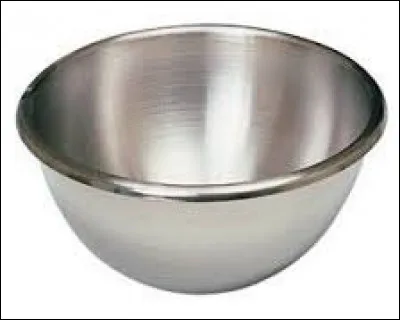 Pour finir, quel est ce bol assez large et profond qui permet de faire des préparations ?