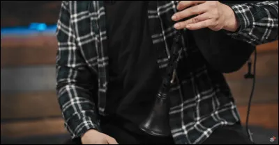 Complétez : 
"Wenn Welten verbrennen und Götter..."