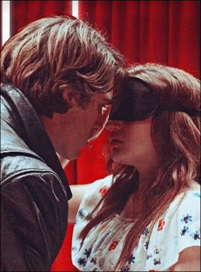 Où se déroulera le premier baiser entre Ella et Noah ?