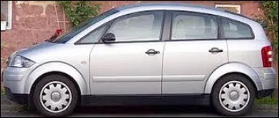 Côté esthétique il y a mieux. Quel est ce drôle de mini-monospace allemand des années 2000 ?