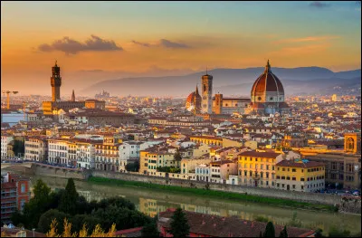 Quelle est cette ville de Toscane, berceau de la Renaissance en Italie, une des plus belles villes du monde ayant des richesses artistiques exceptionnelles ?