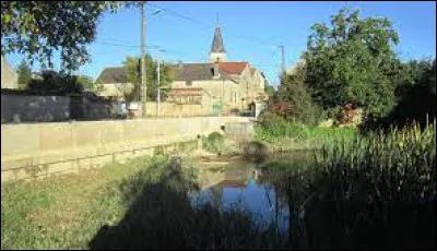 Village Côte-d'Orien, Savoisy se situe dans l'ex région ...