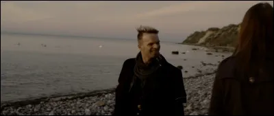 Complétez : 
"Kommt bestimmt dieser..."