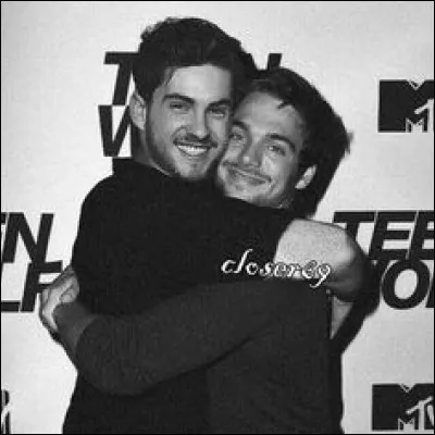 Quand Theo se sacrifie-t-il pour sauver Liam ?