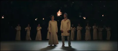 Complétez : 
"Umgeben von, Dummheit, Neid und..."