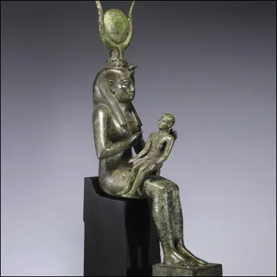 Quelles fleurs sont la belle Isis et la gloire de Dijon ?