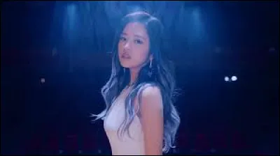 Comment s'appelle cette jeune fille à la voix époustouflante ?