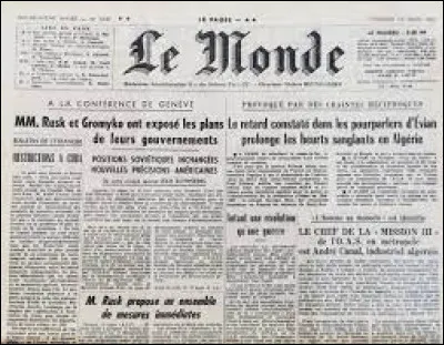 Quand elle travaille dans le journal du coll&egrave;ge, quelle discipline exerce-t-elle ?
