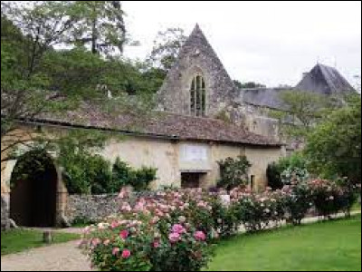 Nous commençons notre balade à l'abbaye du Pins, à Béruges. Commune néo-aquitaine, dans le Grand Poitiers, elle se situe dans le département ...