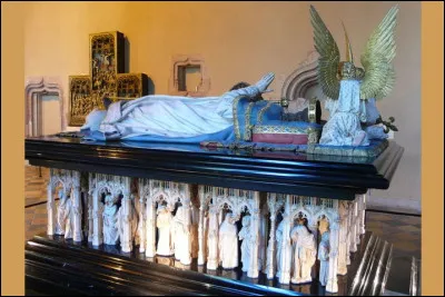 Pour quel duc de Bourgogne ce tombeau, conservé au musée des Beaux-arts de Dijon, a-t-il été réalisé ?