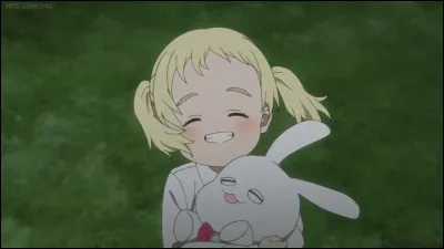 Comment se nomme cette petite fille ?