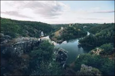 Ce département est situé en région Centre-Val de Loire.