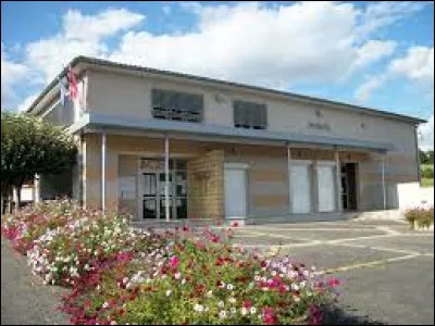 Village occitan de l'arrondissement de Saint-Gaudens, Landorthe se situe dans le département ...