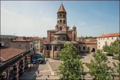 Quelle est l'intruse parmi ces villes ?