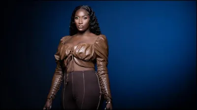 Complétez les paroles de cette chanson d'Aya Nakamura nommée "Copines" : "Mon gars t'as coulé / Aya t'as cramé / Mais tu veux la plus ... / Tu veux la plus fraîche".