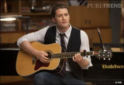 Comment s'appelle le professeur de la chorale ?