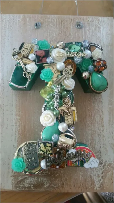 Tonton : à qui doit-on le sketch mythique "Allo Tonton, pourquoi tu tousses" ?