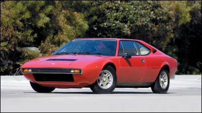 Quand il est question de voiture sportive, une image de voiture aux lignes tendues est inscrite dans notre imaginaire collectif. Cette sportive ne s'inscrit pas dans cette réflexion, quel nom porte-t-elle ?