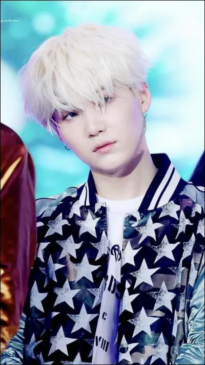 Comment s'appelle sa mixtape sortie en 2016 ?