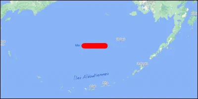 C'est un détroit célèbre, mais c'est aussi une mer. Elle est bordée au sud par les îles Aléoutiennes. Comment la nomme-t-on ?