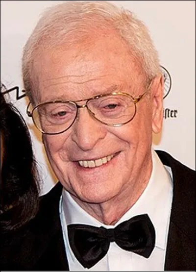Qui est ce Michael, 88 ans, acteur, producteur, icône du cinéma britannique avec plus de 140 films ?