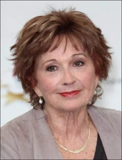 Qui est cette Marion, 83 ans, comédienne française, célèbre pour son rôle d'Huguette dans la série "Scènes de ménages" sur M6 ?