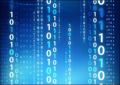 Comment appelle-t-on l'outil qui traduit le code (ici Java) en langage machine (langage binaire) pour que l'ordinateur puisse le comprendre ?