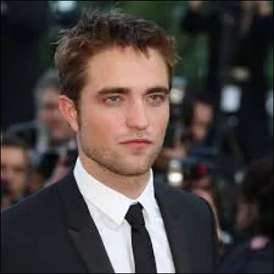 Robert Pattinson est-il l'égérie du parfum Dior Homme ?