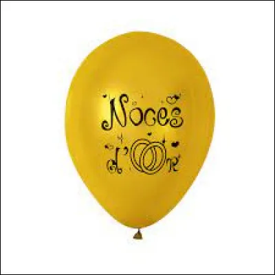 Depuis combien de temps est mari&eacute; un couple qui f&ecirc;te ses noces d'or ?