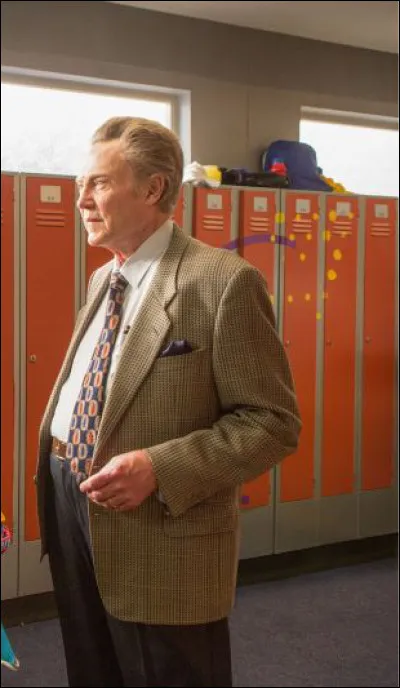 Dans quel film Christopher Walken joue-t-il Warren Sharp ?