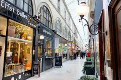 Ce passage couvert parisien avec sa longueur de 190 mètres, est le plus long de la capitale. Quel est son nom ?