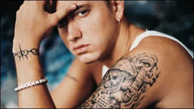 Quel tatouage Eminem n'a-t-il pas ?