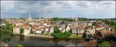 Quelle est l'intruse parmi ces villes ?