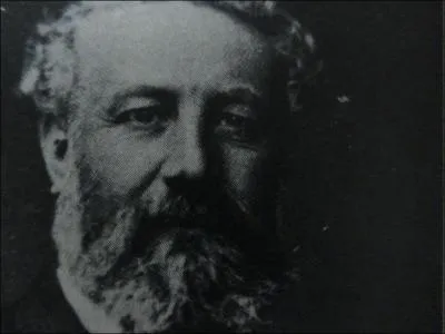 Jules Verne (1828 - 1905) a crit . .