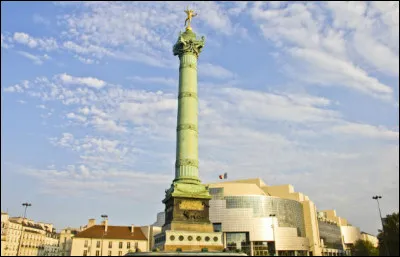 La Bastille est dans le...