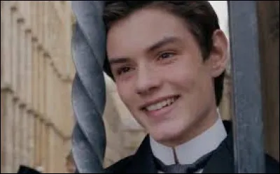 Où Enola va-t-elle découvrir Tewkesbury ?